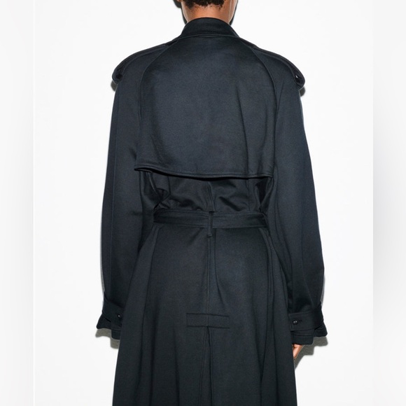 NWT SKIMS Boyfriend Fleece Trench Coat XS - Picture 7 of 12